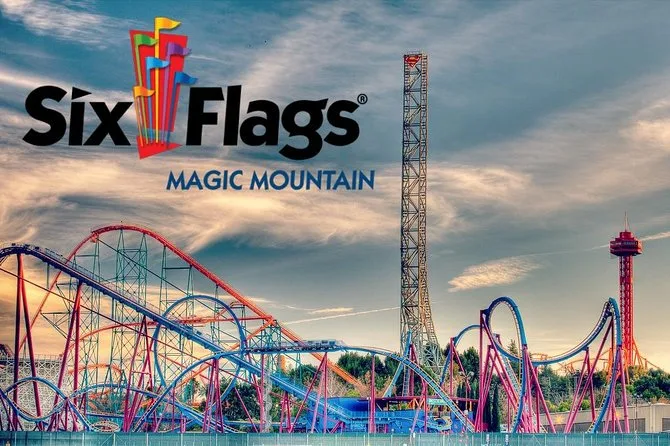 Six Flags Magic Mountain — Valencia, California, USA